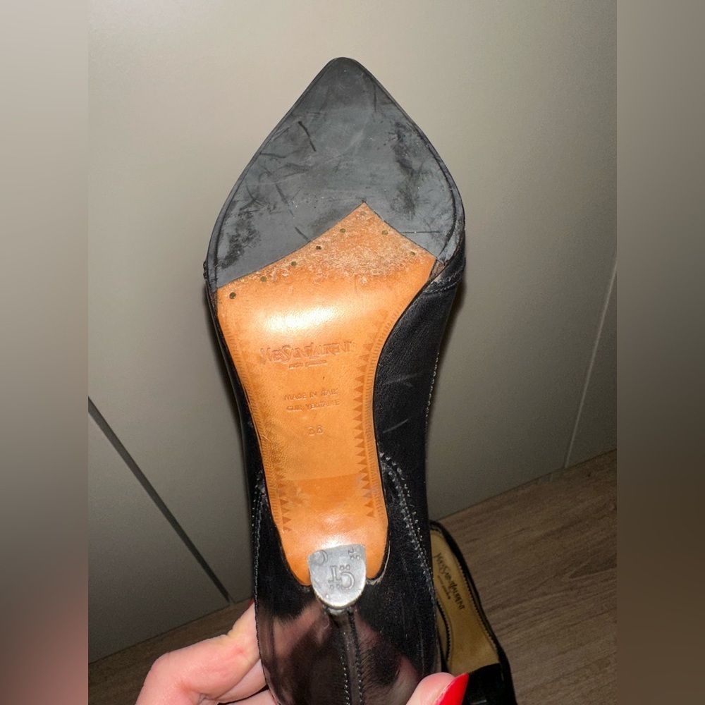 RARE Yves Saint Laurent Vintage Black Leather Pumps size 38 - Picture 13 of 13